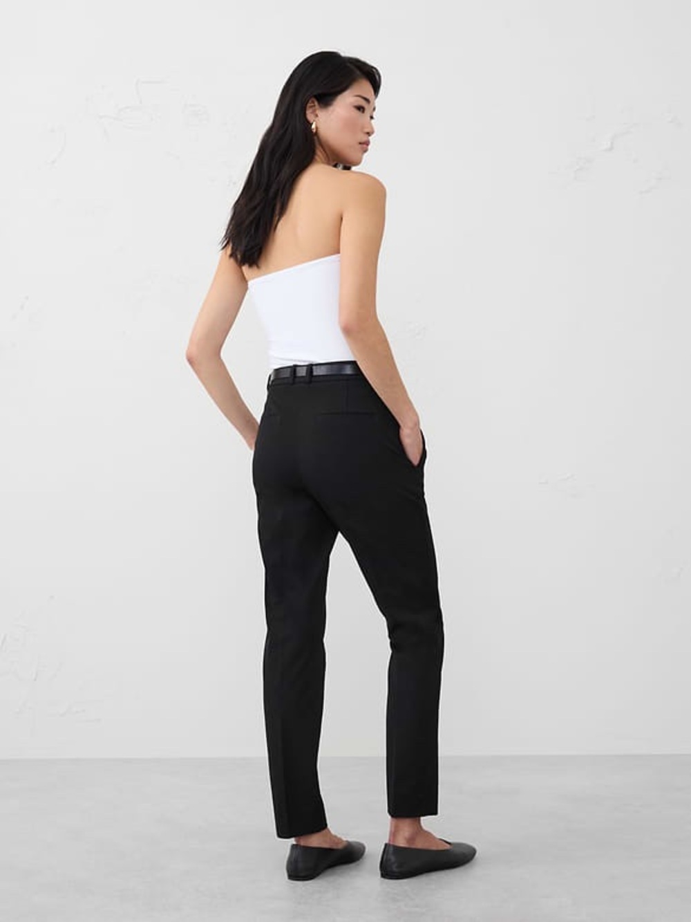 Banana Republic Women’s Sloan Black Straight-Leg Dress Pants - Picture 2 of 9